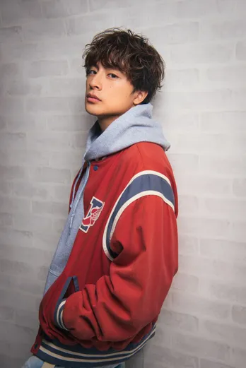 映画「ひるなかの流星」白濱亜嵐 自分の制服姿に「年齢的にはギリ…(笑)」