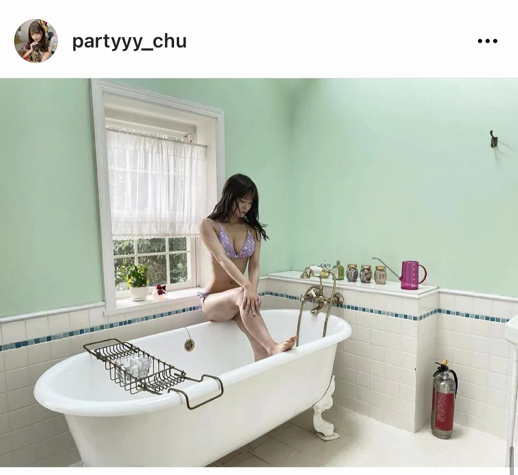 ※画像は清水里香(partyyy_chu)公式Instagramのスクリーンショット