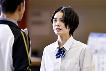 親か東大か…一人苦悩する平手友梨奈“楓”をアクシデントが襲う<ドラゴン桜>