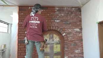 モルタルを自在に操る自称“造形屋” 得意は「エージング塗装」<世界一の九州が始まる!>