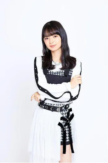 上國料萌衣&齊藤なぎさ&小栗有以、“令和の最強アイドル”3SHOTにファン歓喜「エース揃い踏み!」