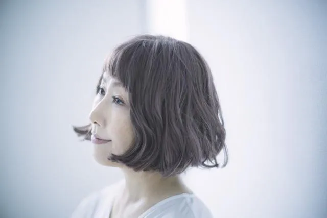 8月にオリジナルアルバム『音楽はおくりもの』を発表する矢野顕子