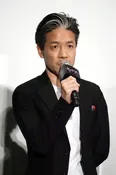 メガホンを取った永井聡監督