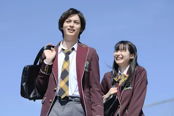 <ブラックシンデレラ最終回>莉子“愛波”&神尾楓珠“圭吾”のキスにファン「最高に良すぎてニヤニヤ止まらない!!」