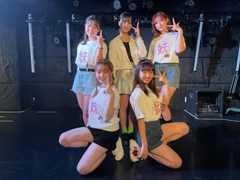 グラドル東坂みゆがプロデュースする“フラミングの法則”姉妹グループのメンバーが決定