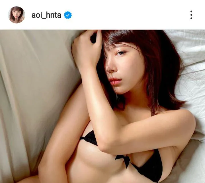 ※日向葵衣公式Instagram(aoi_hnta)スクリーンショット