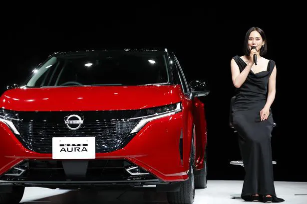 中谷美紀が日産：新型車「NOTE AURA」e-POWER 発表披露会に出席した