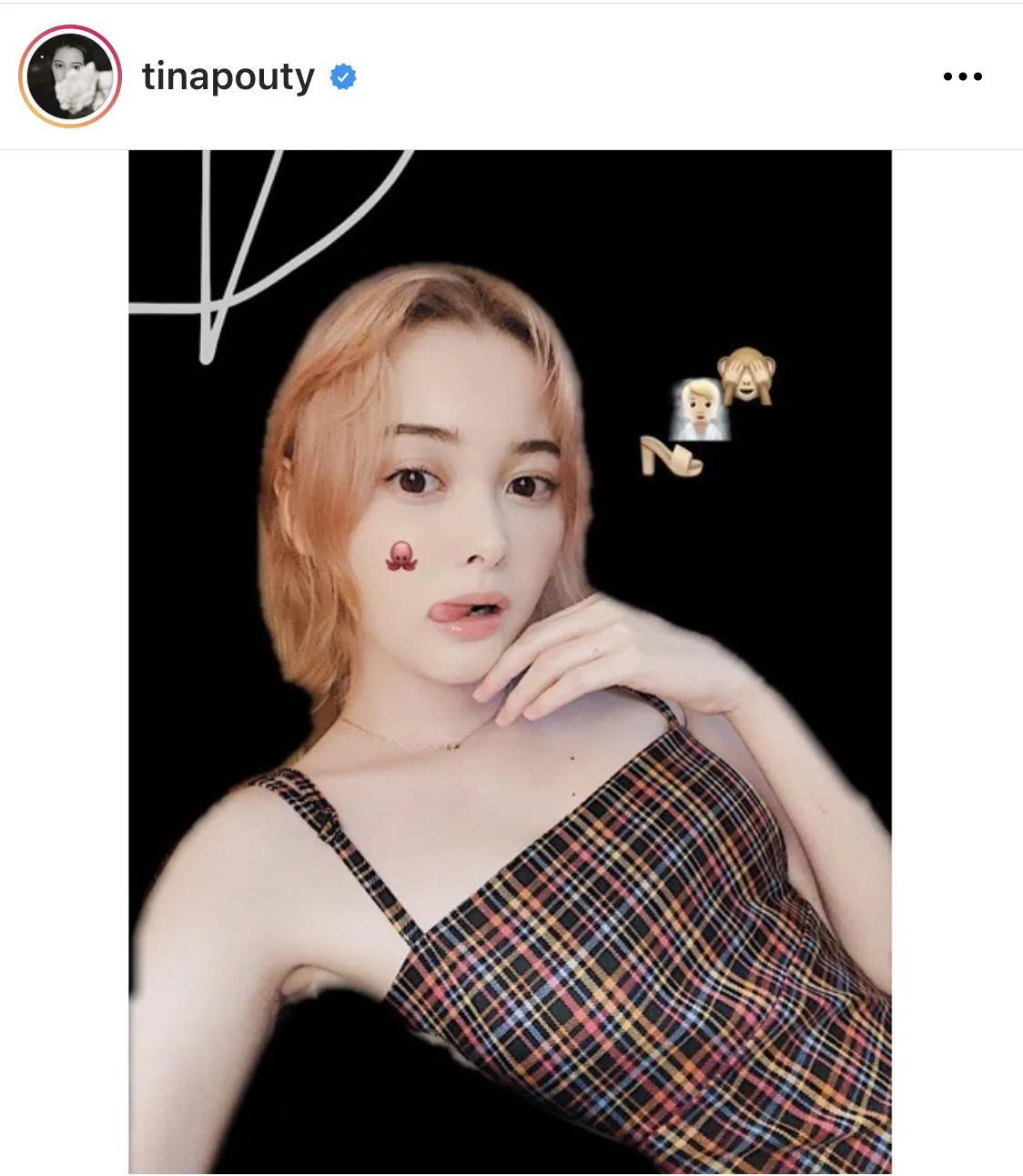 ※玉城ティナ公式Instagram(tinapouty)のスクリーンショット