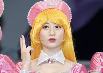上西恵、新変身衣装の“ナースハニー”姿に「ファンの方もナース服を見たいんじゃないかなって」