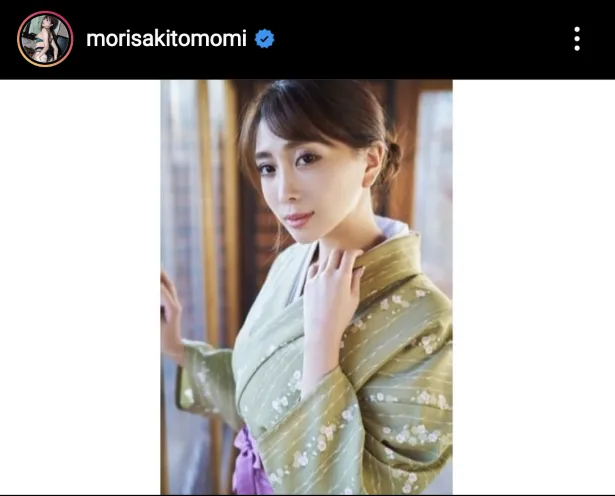 ※森咲智美公式Instagram(morisakitomomi)のスクリーンショット