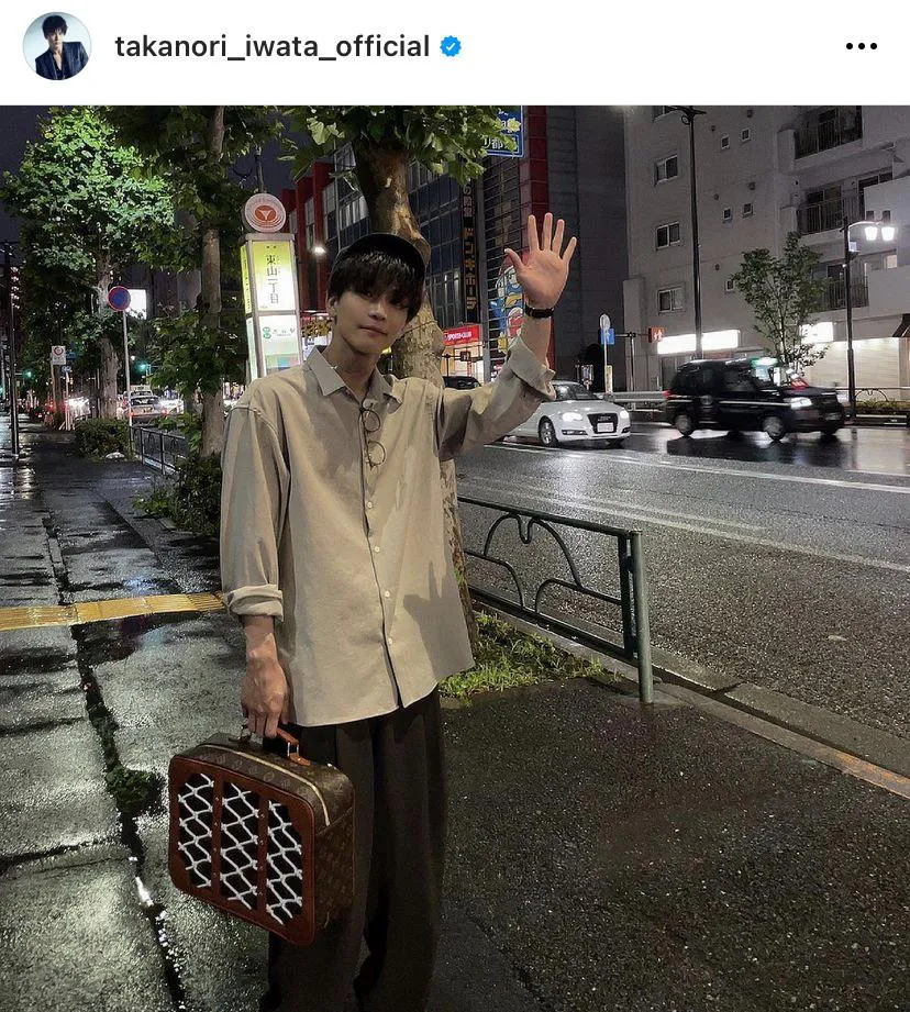 岩田剛典がオフィシャルInstagramを更新した