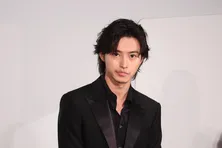 山崎賢人、主演映画が無事に封切り「今を一生懸命やるところは共感しながらやっていました」