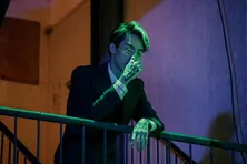 映画「東京リベンジャーズ」暗躍する“罪”と“罰”、現代ハンマ(清水尋也)の新場面写真が解禁!