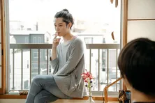 千葉雄大、女性らしく見える自然体の姿「子供はわかってあげない」場面写真解禁