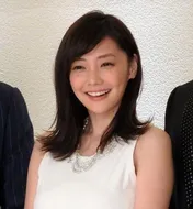 倉科カナ、ロングヘア時代の写真を投稿しファンから反響「ロングが一番似合う」「やっぱりショートの方が好き!」「ロングもショートも似合う!」