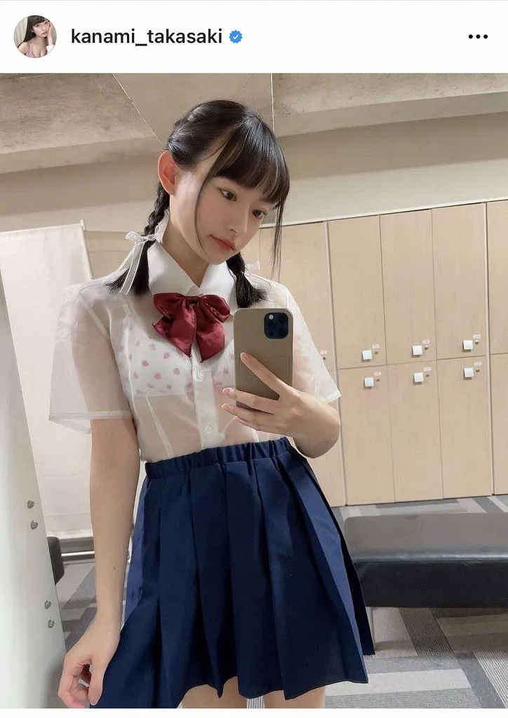 “いい子”だけにしか見えない…？ インナー丸見えの制服SHOT