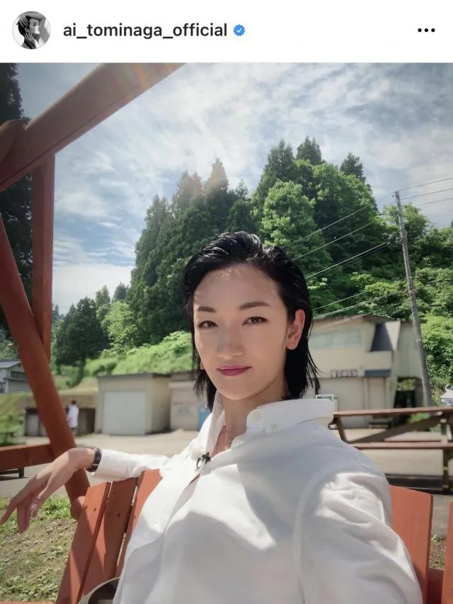 ※画像は冨永愛公式Instagram(ai_tominaga_official)より