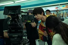 コン・ユ＆パク・ボゴム「最高でした」共演について語るメイキング映像解禁＜SEOBOK／ソボク＞