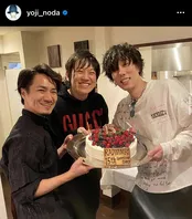 画像 Radwimps野田洋次郎 36歳誕生日に 顔面ケーキ 浴びる瞬間shotを公開 本当に楽しそう 素敵 7 9 Webザテレビジョン