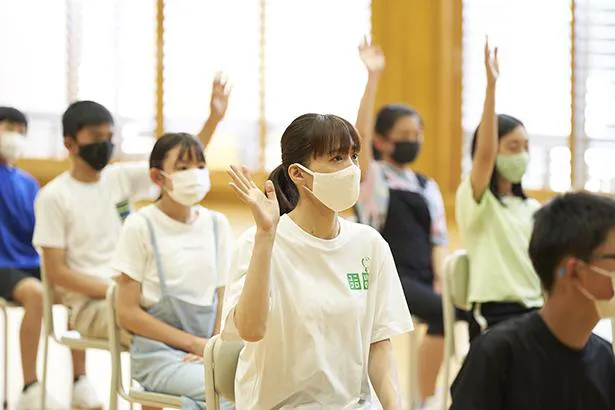 「“届けよう、服のチカラ”プロジェクト 出張授業特別編 in 福島」より