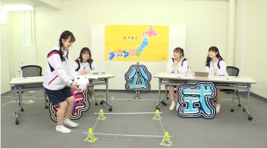 (写真左から)熊崎晴香、荒井優希、松本慈子、井上瑠夏がニコニコチャンネル「SKE48非公式ちゃんねる」#11に出演