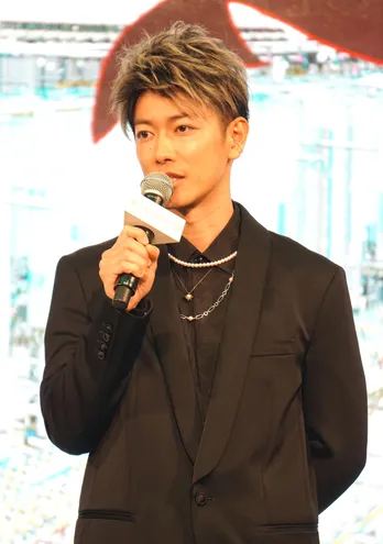 佐藤健が“秘密保持”に戦々恐々「予告編を見ながら冷や冷やしていました」