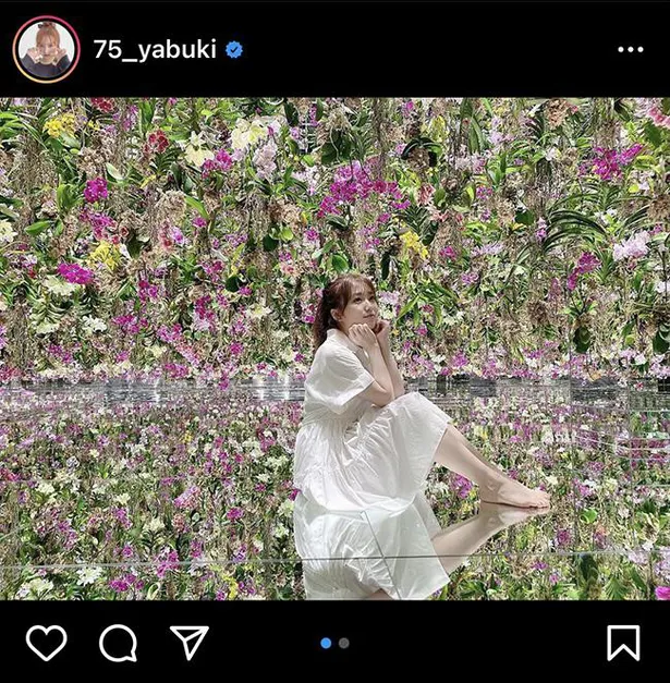 画像 矢吹奈子 まるでお姫様 花に囲まれた幻想的shotに反響 お花より可愛い Violetaのmvみたい 2 21 Webザテレビジョン