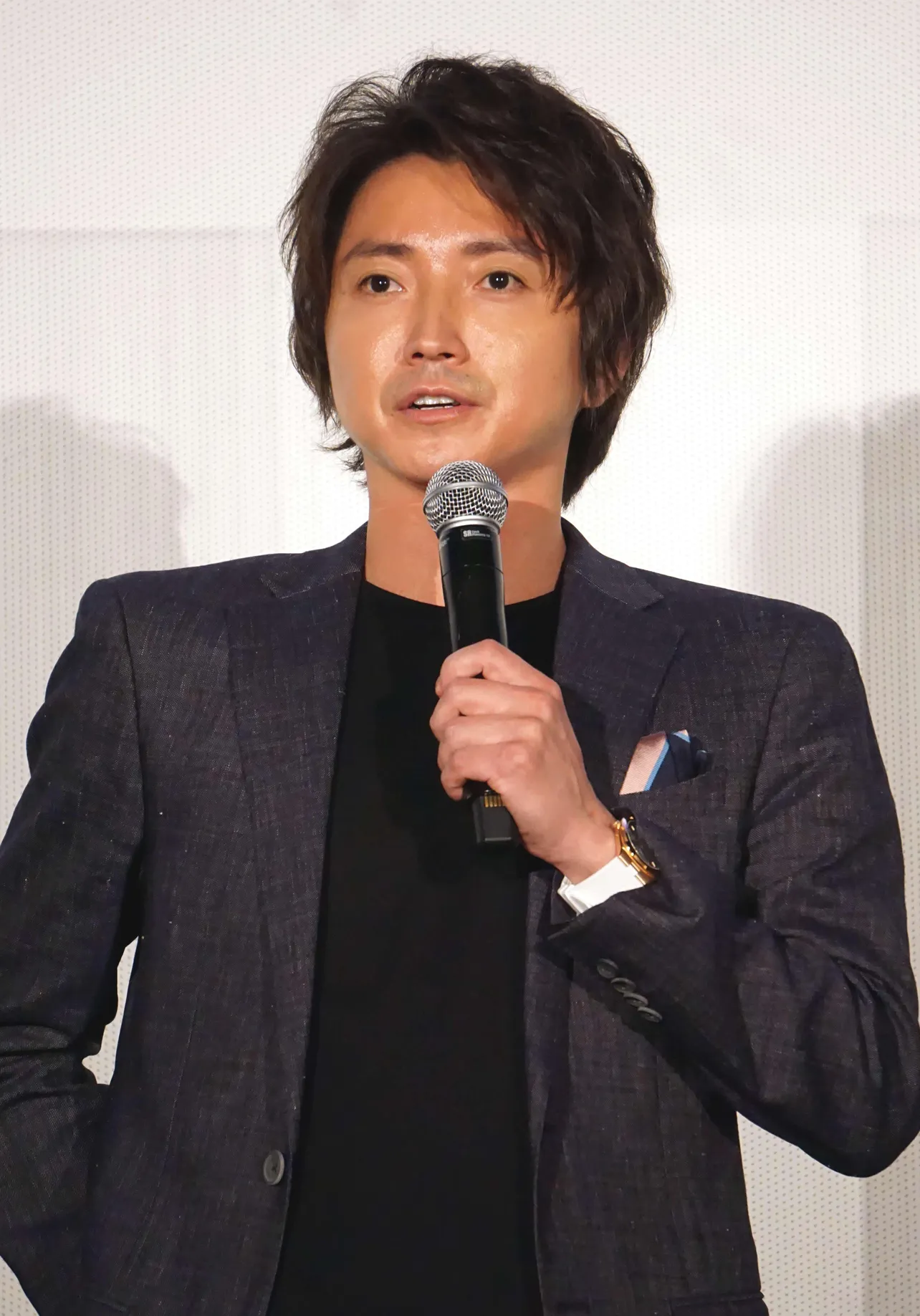 作家・津田伸一を演じる藤原竜也