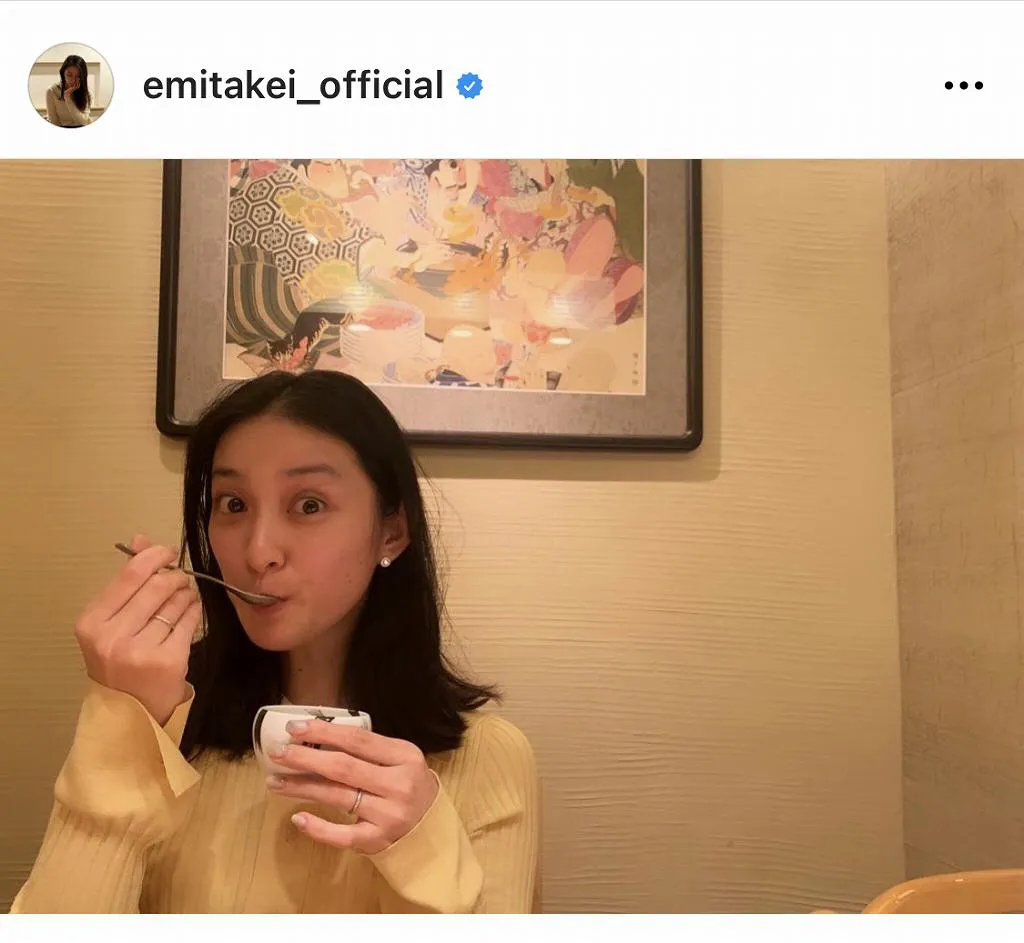 ※武井咲公式Instagram(emitakei_official)より