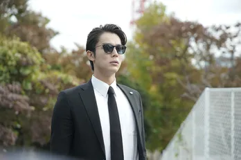 中川大志、ボディーガードの責務を果たすためなら警護対象もなぎ倒す!<都会のトム&ソーヤ>