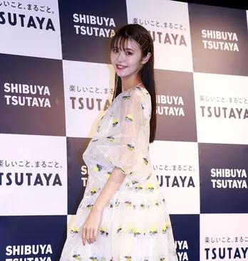 鈴木ゆうか、初めての写真集に歓喜「昔からの夢だったので、うれしくて家族にすぐ報告しました」