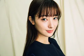 宮本茉由 秘書や理系女子を好演する美女の意外な素顔「男の子みたいな幼少期でした」