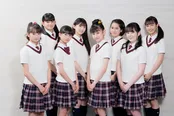 【写真を見る】ちょっぴり“すまし顔”のキュートな8人