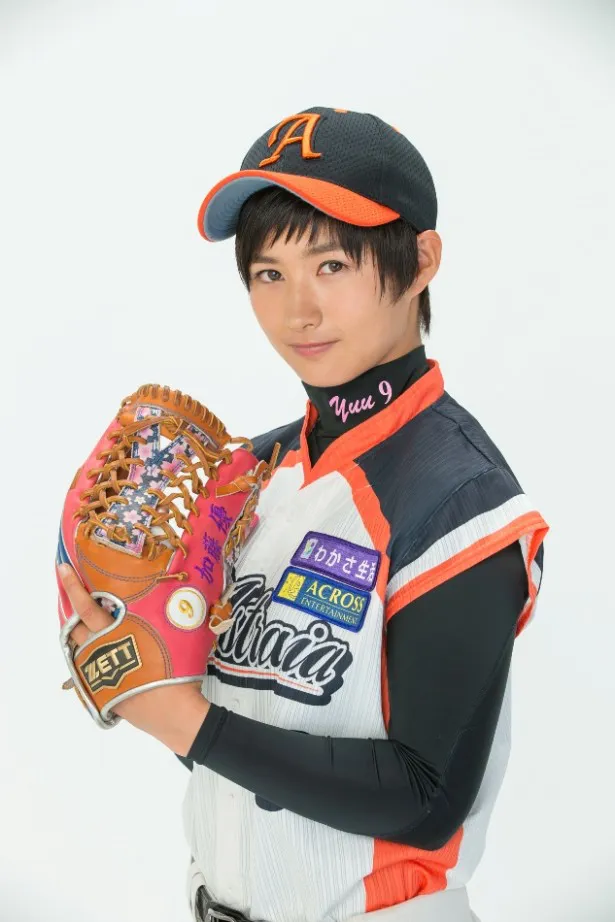 【写真を見る】“美しすぎる女子プロ野球選手”として話題の加藤優（埼玉アストライア）