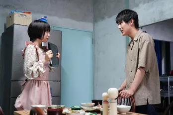 <ボクの殺意が恋をした>いいなずけの松本穂香“莉奈”が現れた中川大志“柊” 本当の“鳴宮美月”を追いかける