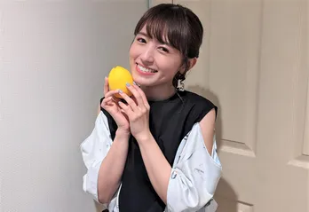 逢田梨香子、自身も初見の1stライブの本編映像をファンと鑑賞！