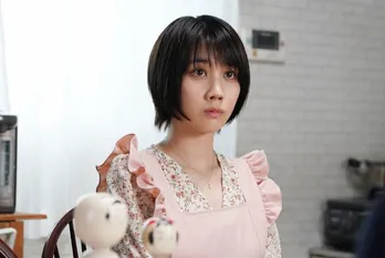 松本穂香の“不思議ちゃん”姿に視聴者ザワつく!「キャラ濃い(笑)」「こけし気になりすぎ」<ボクの殺意が恋をした>