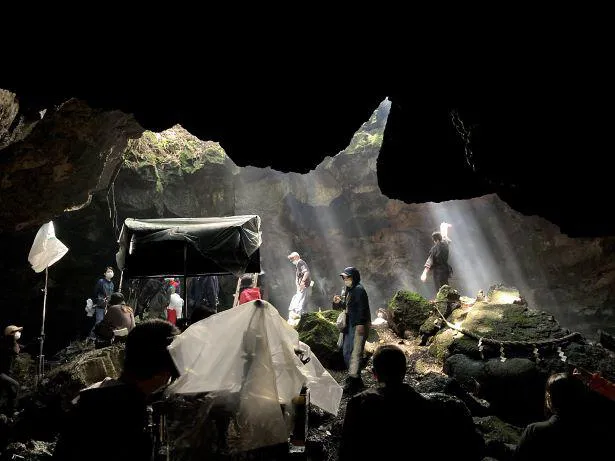 第3話「鬼伝説の怪」火山洞窟での撮影の様子