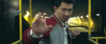 過酷な運命を背負うマーベルの新ヒーロー“シャン・チー”の魅力に迫る<シャン・チー/テン・リングスの伝説>