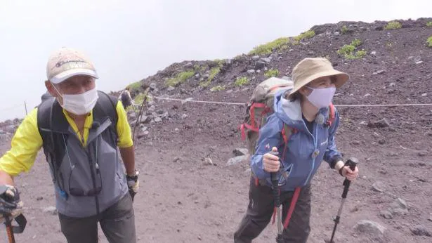 スミス春子の初挑戦「富士登山」に密着