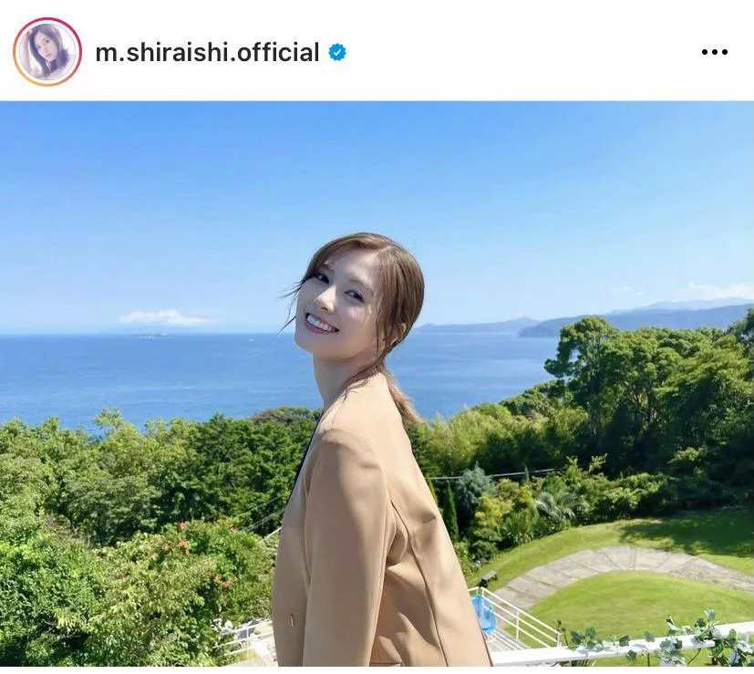 ※白石麻衣オフィシャルInstagram(m.shiraishi.official)のスクリーンショット