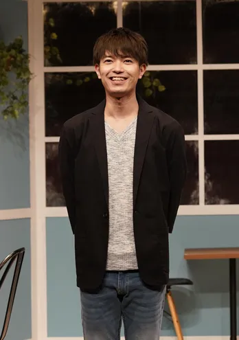 高田翔「千秋楽まで無事に走りきります!」、主演舞台「恋するアンチヒーロー」への想い明かす