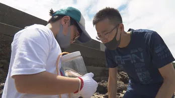 宮崎の海に生息する魚を研究し、魚図鑑を出版した准教授の取り組みに迫る<世界一の九州が始まる!>