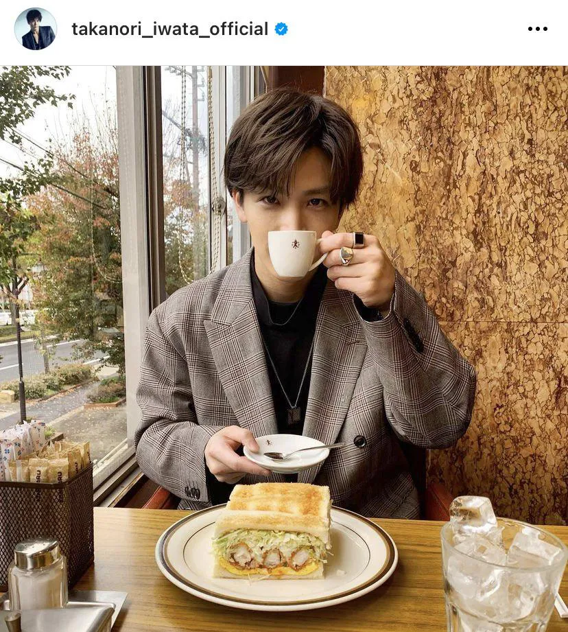 ※岩田剛典オフィシャルInstagram(takanori_iwata_official)より