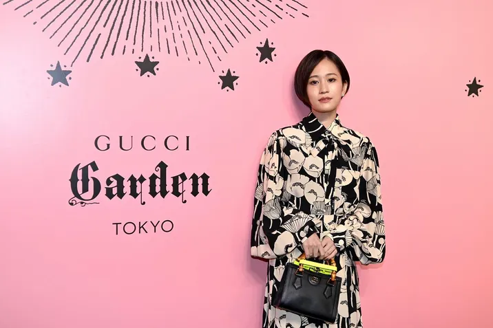 前田敦子が「Gucci Garden Archetypes(グッチ ガーデン アーキタイプ)」展のフォトコールに登場した　