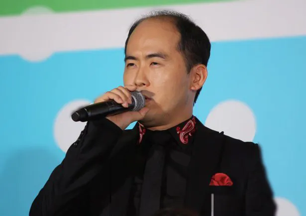 [確認用￼]斎藤さんだぞ❣️謎のアニメのメッシュの鶏冠(トサカ)の男性キャラクター トレエン斎藤、『HUNTER×HUNTER』ヒソカにに変身！「これは完全