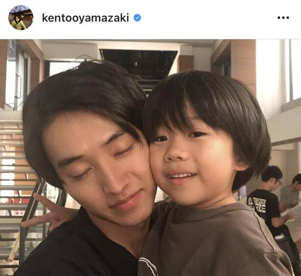 ※山崎賢人オフィシャルInstagram(kentooyamazaki)より