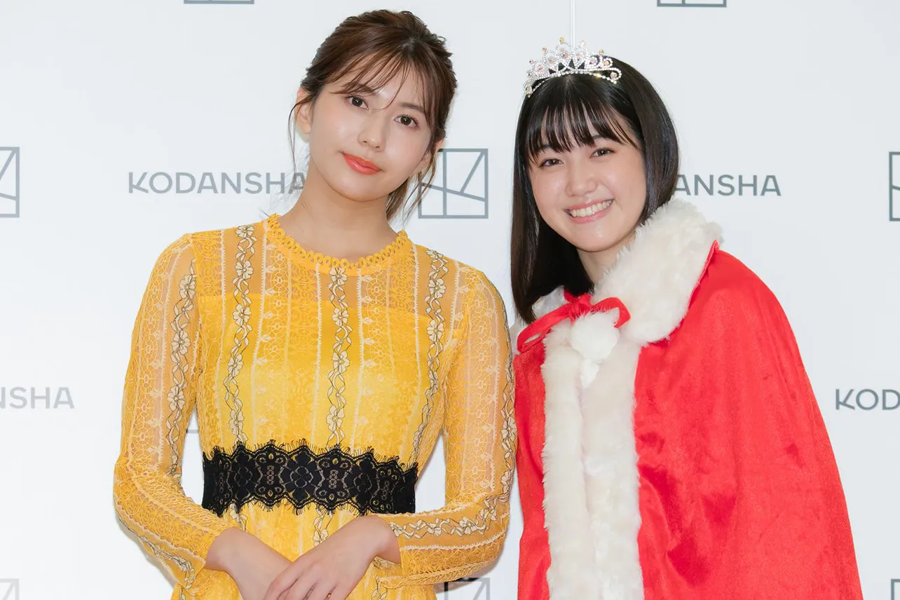 「ミスマガジン2021」グランプリの和泉芳怜は前年グランプリ・新井遥からマントをかけてもらった
