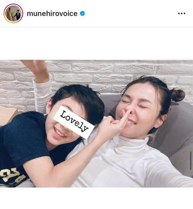 ※鈴木紗理奈公式Instagram(munehirovoice)のスクリーンショット