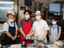 大泉洋ら、YOYO’Sが能楽鑑賞に欠かせない“和菓子”作りに挑戦する＜1×8いこうよ！＞